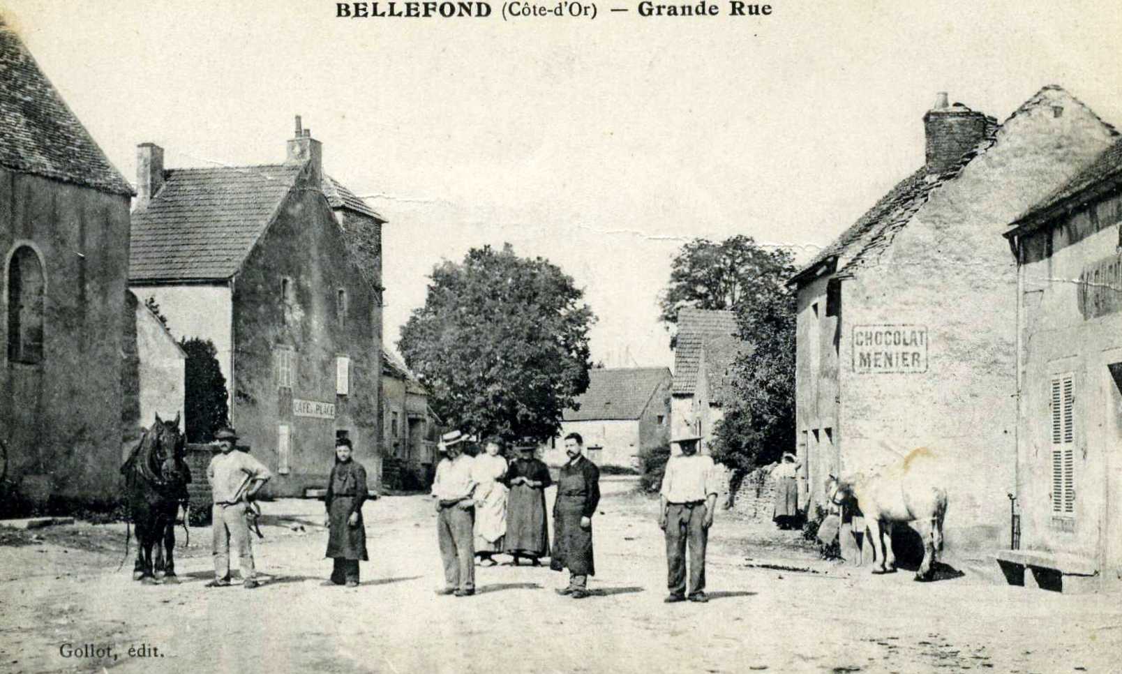Bellefond le centre du village, la Grande Rue