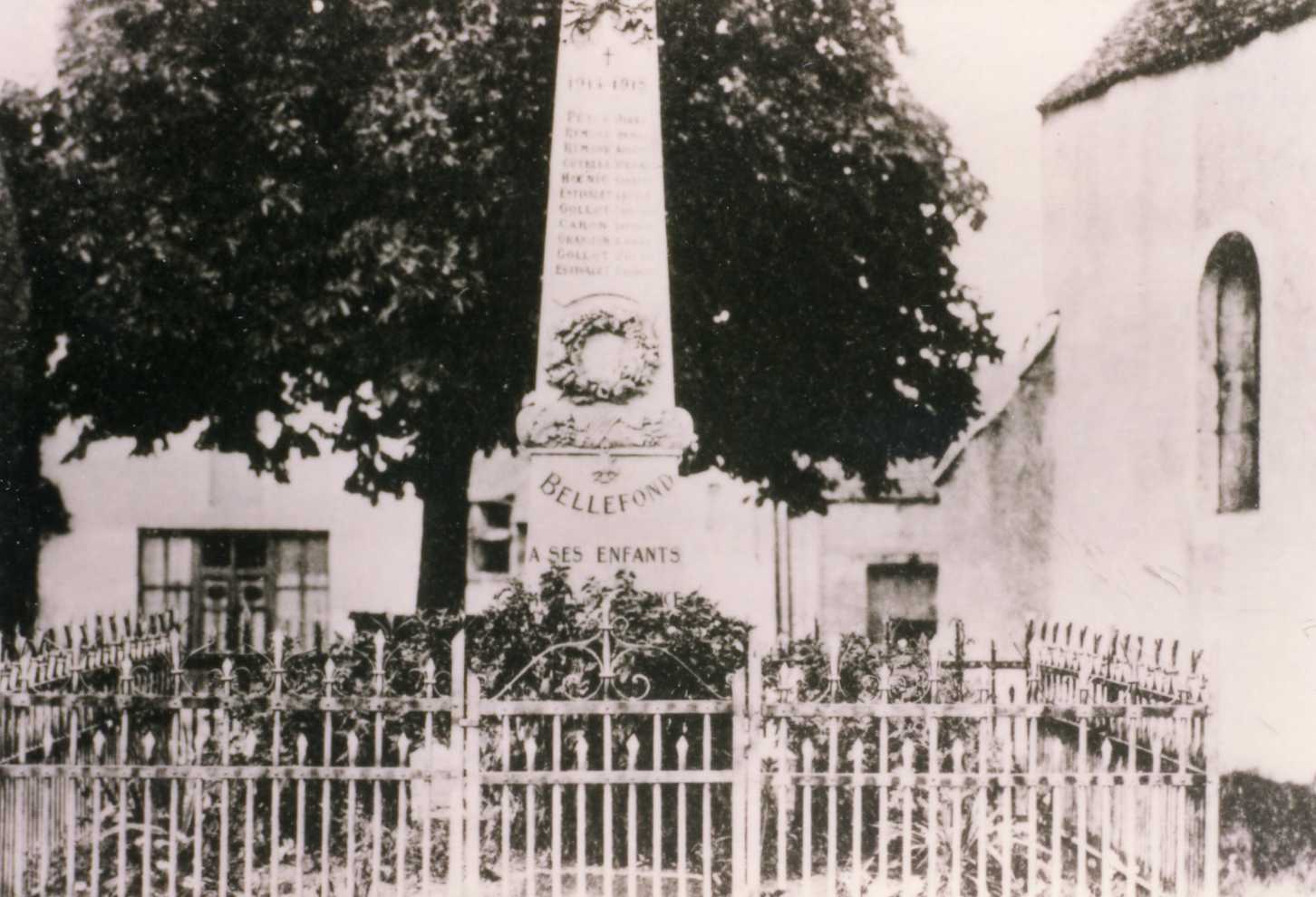 Bellefond le monument aux morts