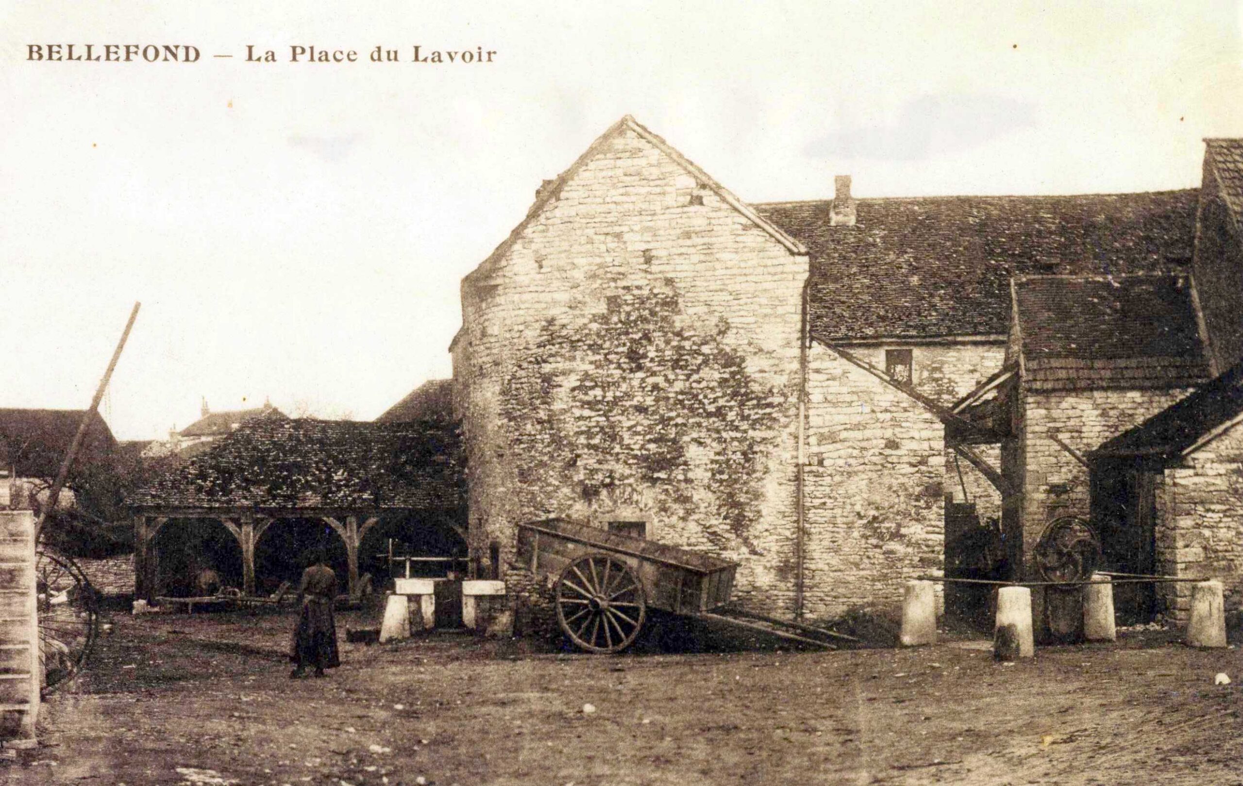 Bellefond place du Lavoir